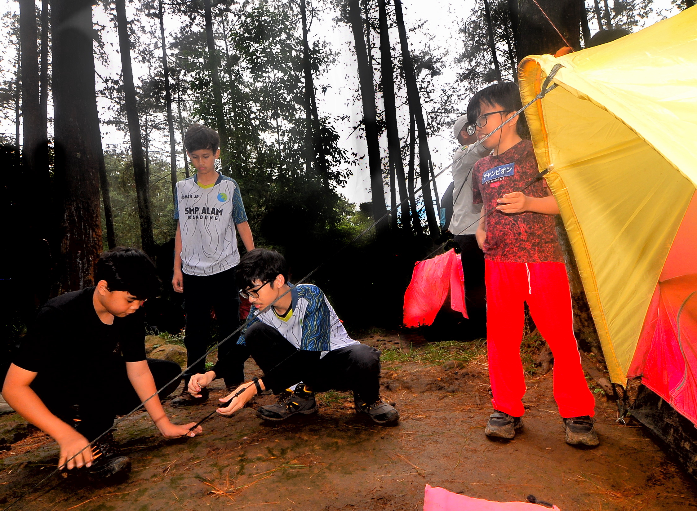 Anak SMP Sekolah Alam